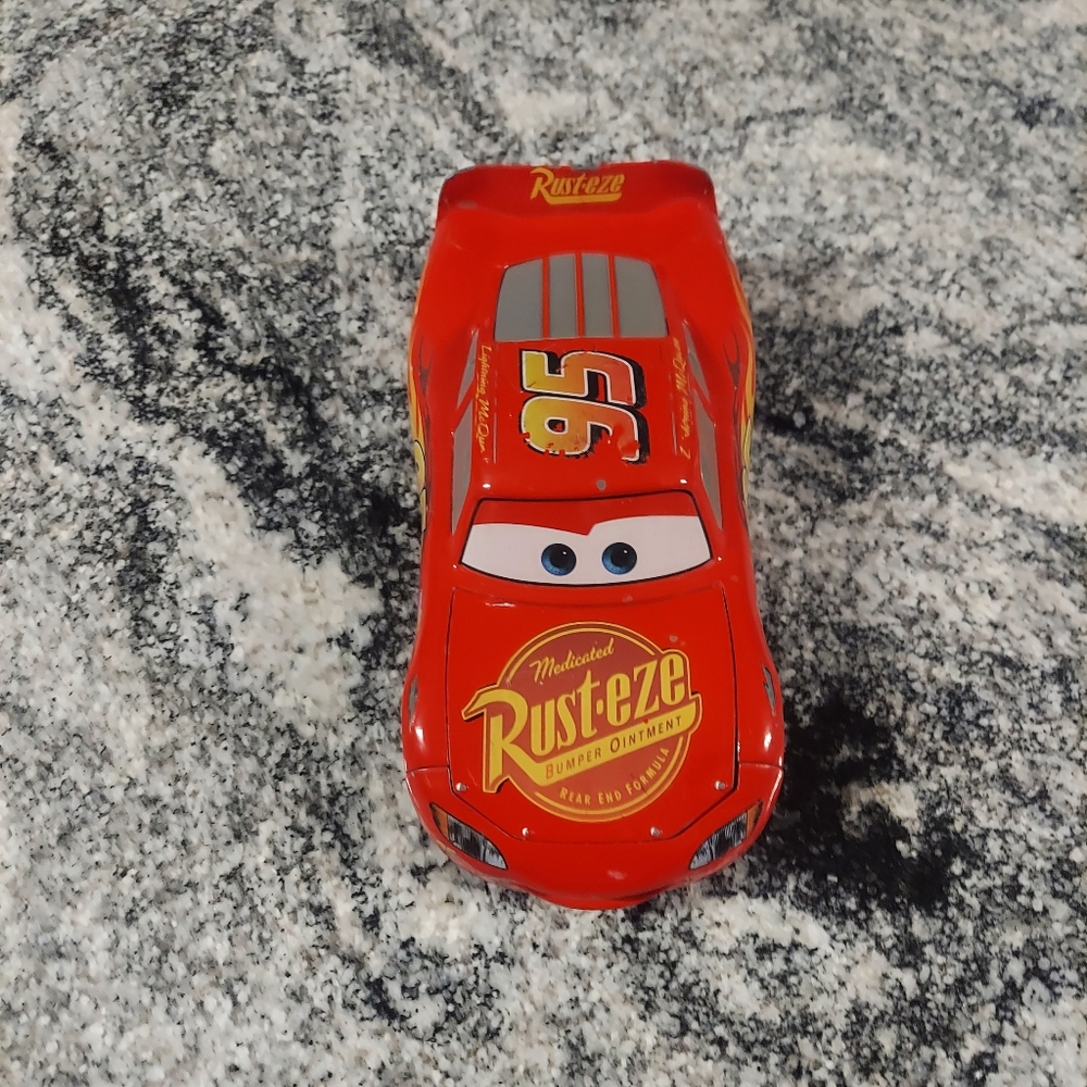 Disney Pixar Rust-eze Lightning McQueen Toy Car Metal Heavy